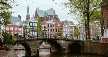 تدریس آنلاین زبان هلندی با زرین ترجمه